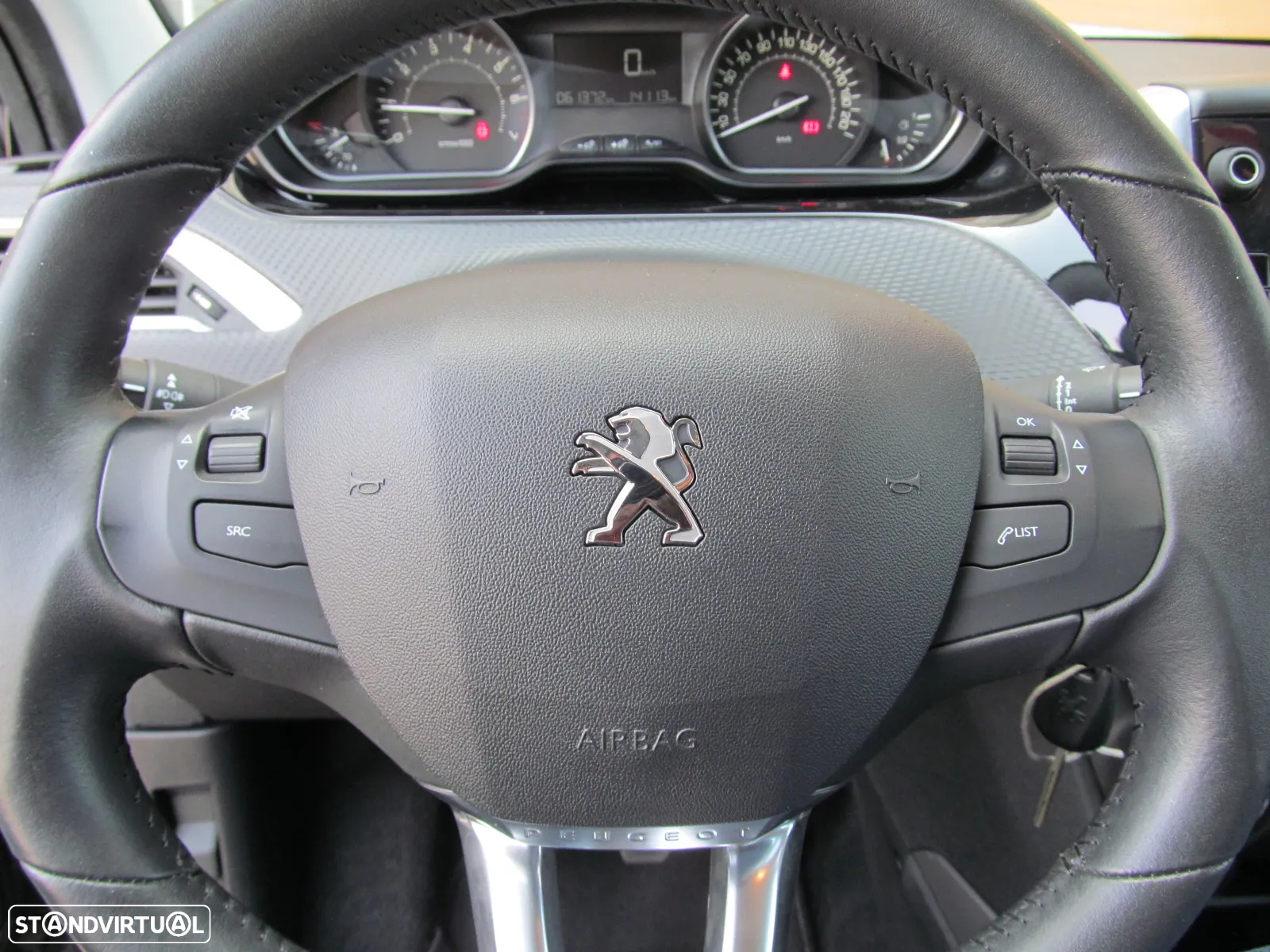 Peugeot 2008 1.2 PureTech Style - 22