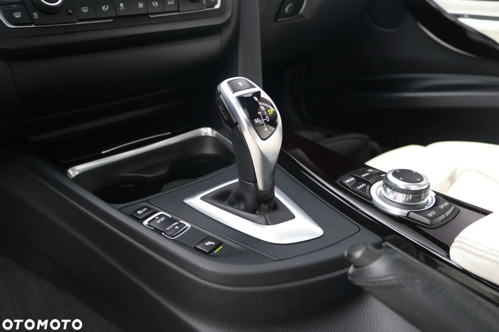 BMW Seria 3 - 22