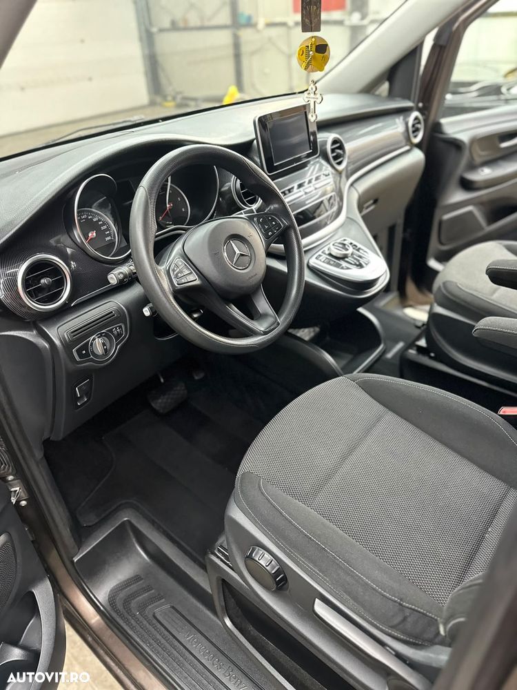 Mercedes-Benz V - 6