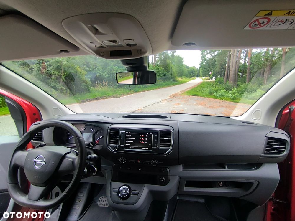 Opel Vivaro - 8