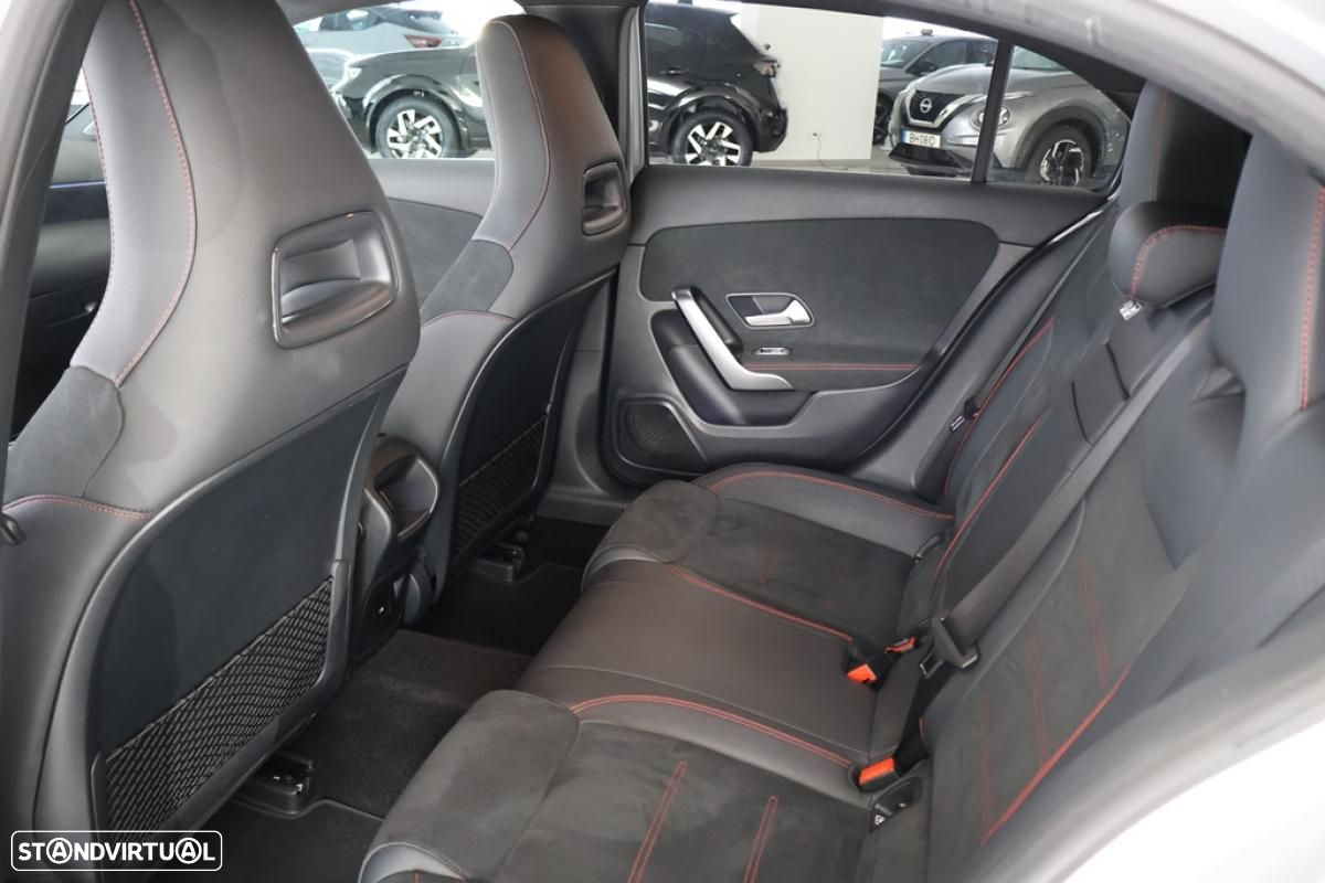 Mercedes-Benz A 250 e - 23