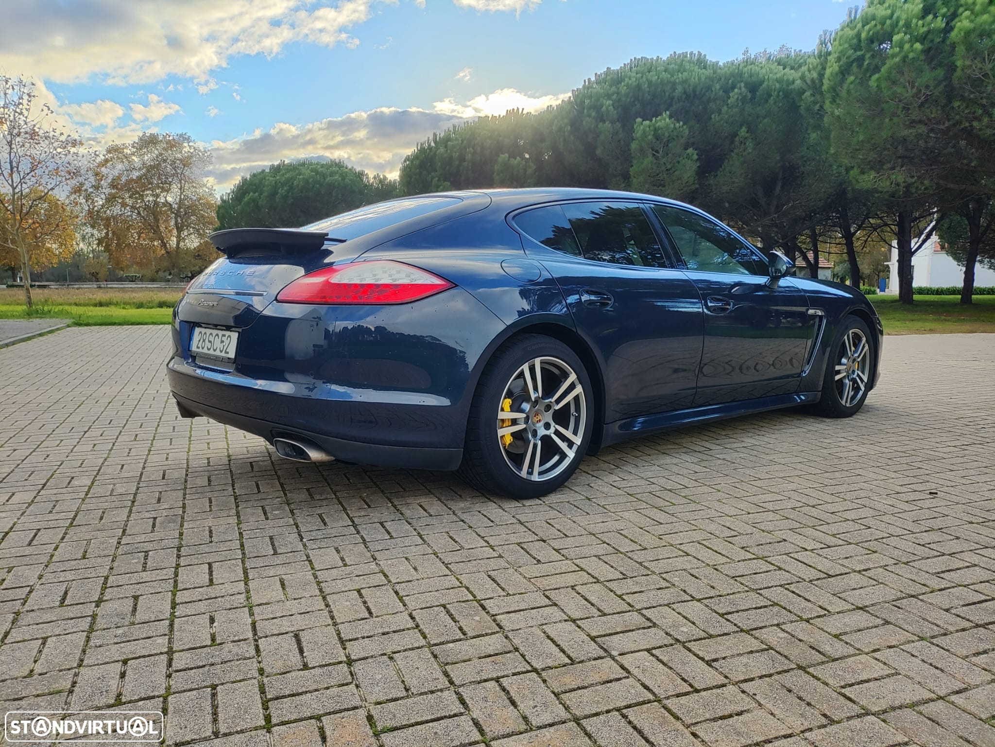 Porsche Panamera Diesel - 12