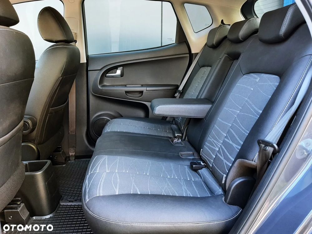 Kia Venga 1.6 L - 27