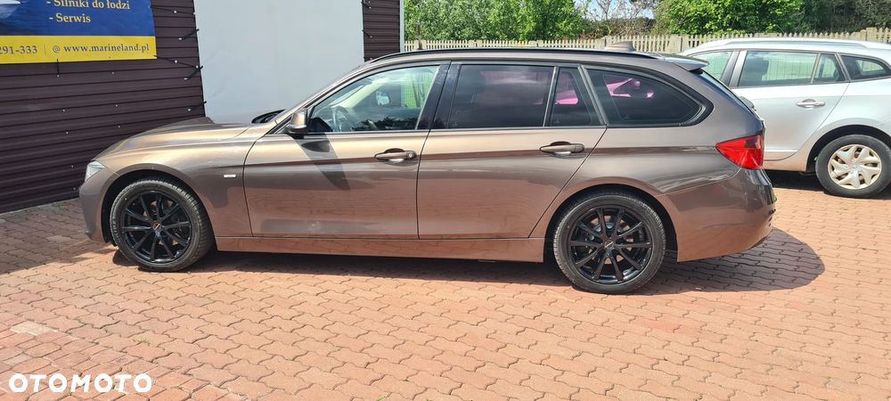 BMW Seria 3 320d - 9