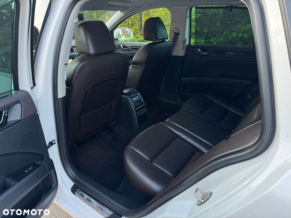 Skoda Superb 2.0 TDI DSG L&K - 32