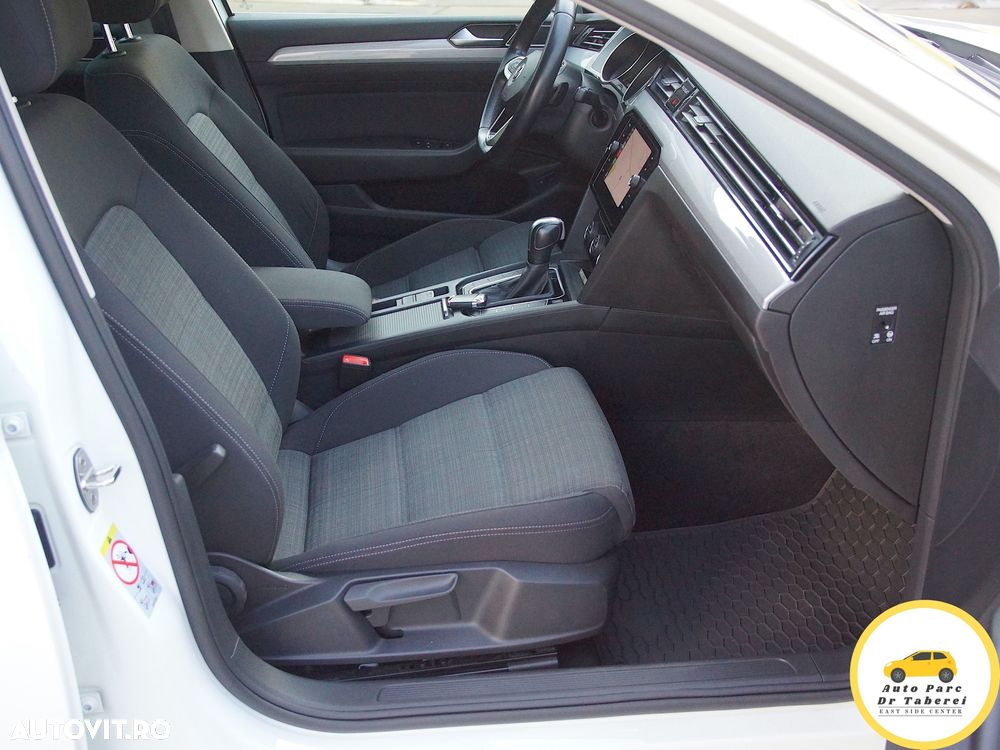 Volkswagen Passat Variant 2.0 TDI DSG (BlueMotion Technology) Comfortline - 23