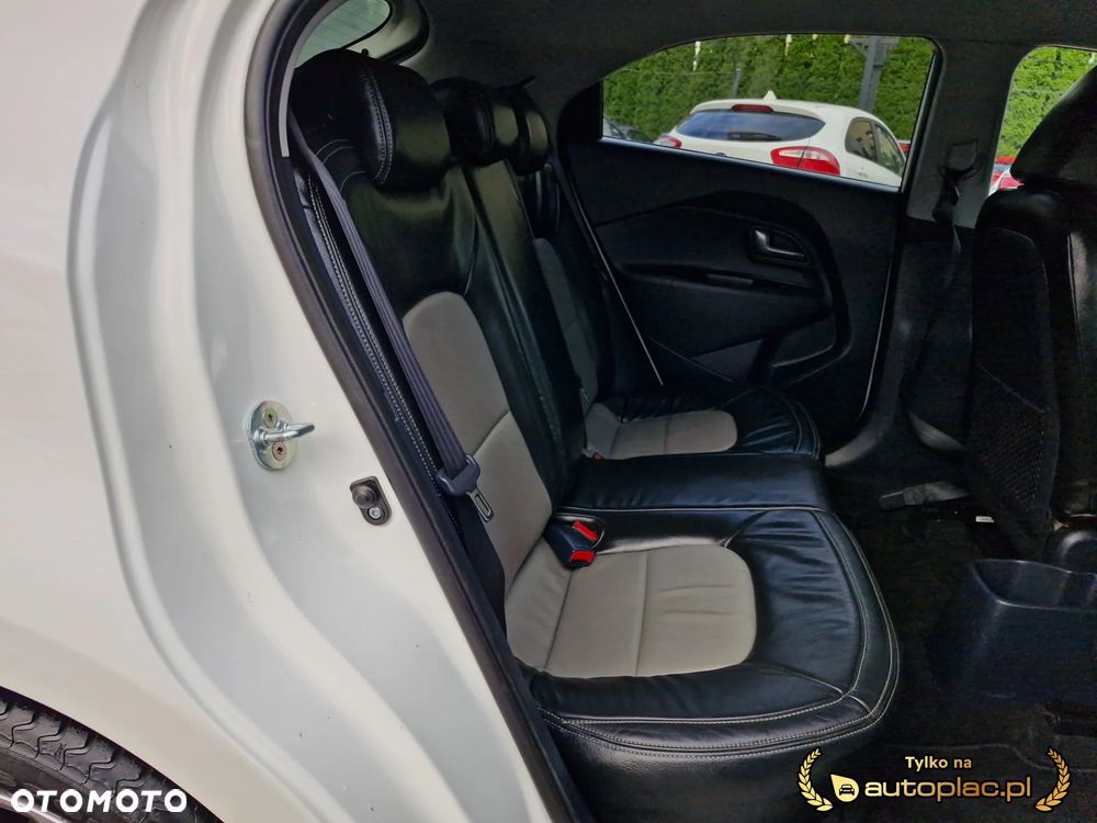 Kia Rio 1.2 Business Line - 16