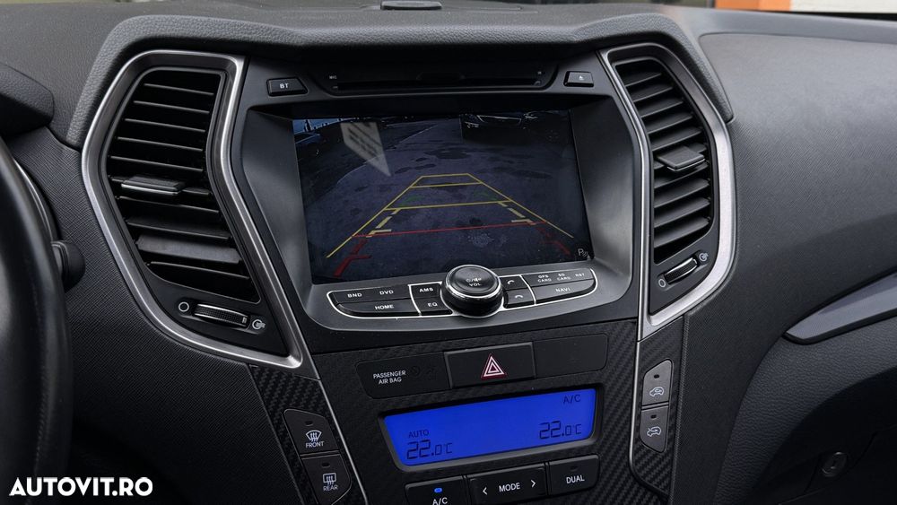 Hyundai Santa Fe - 16