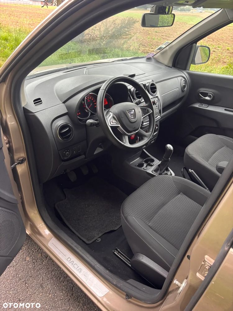 Dacia Lodgy - 21