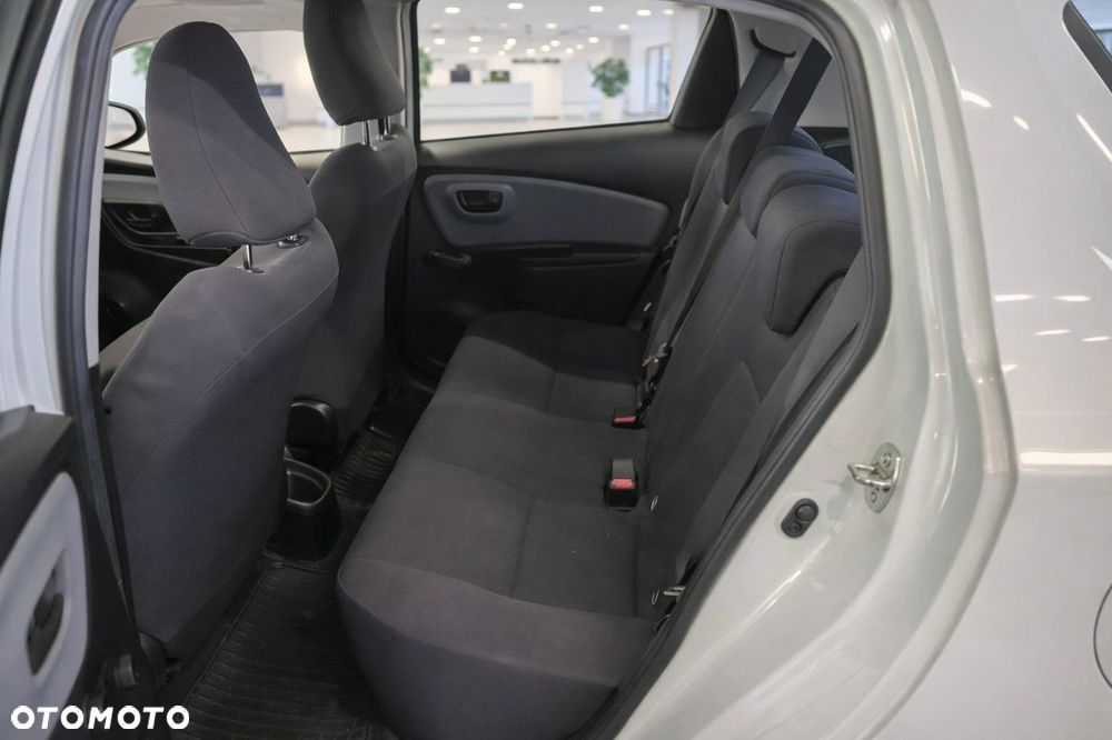 Toyota Yaris - 5