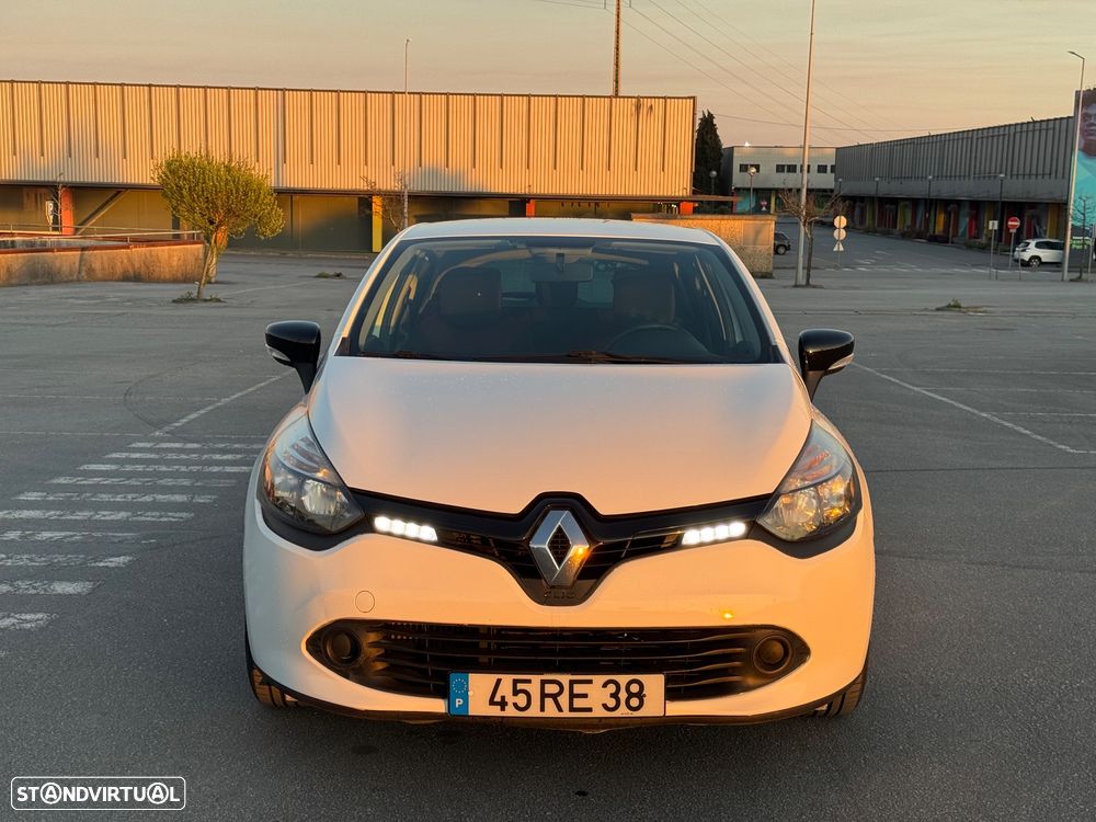 Renault Clio 1.5 dCi Zen - 11
