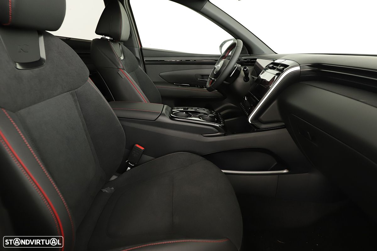 Hyundai Tucson 1.6 T-GDI PHEV Premium - 19