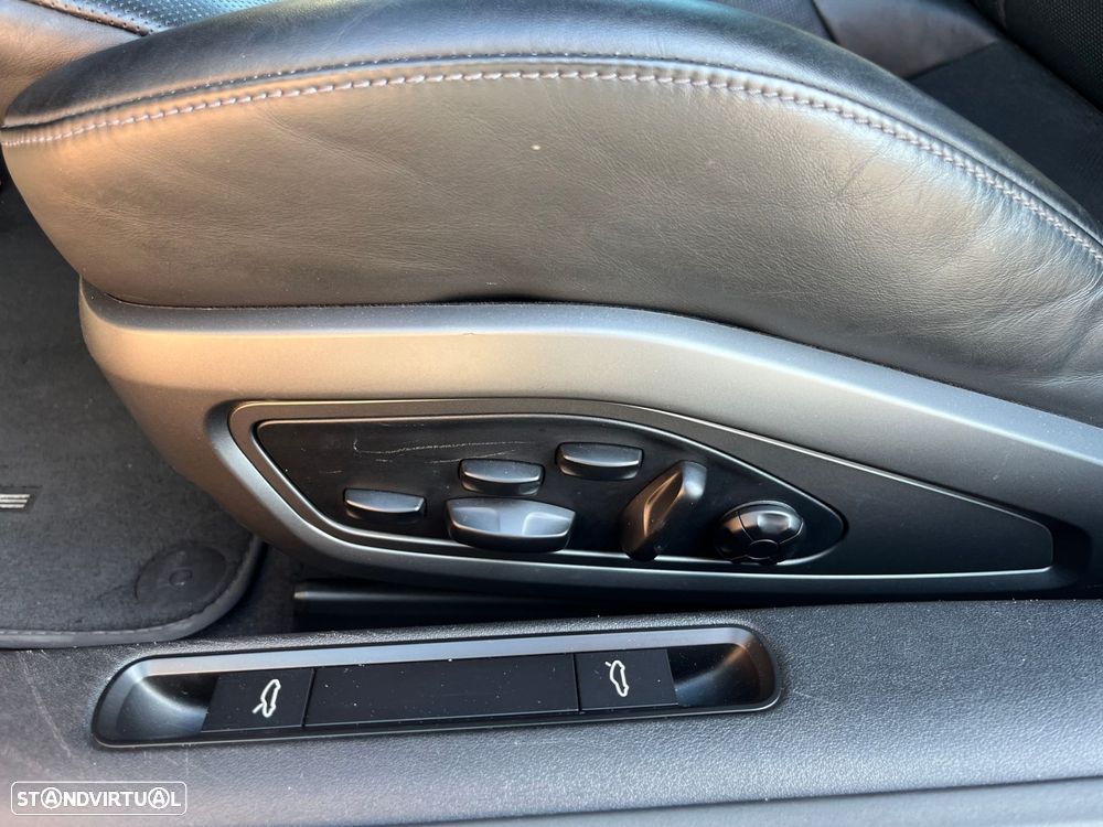 Porsche 911 (992) Turbo - 22