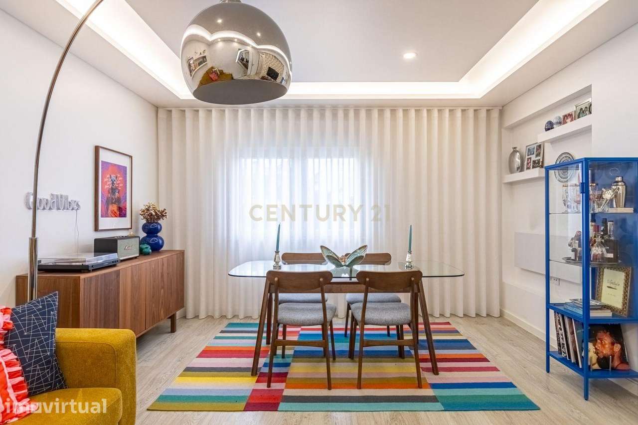 ✨ T2 Totalmente Remodelado | Luminoso | Excelente Localização em Agual - Grande imagem: 4/28