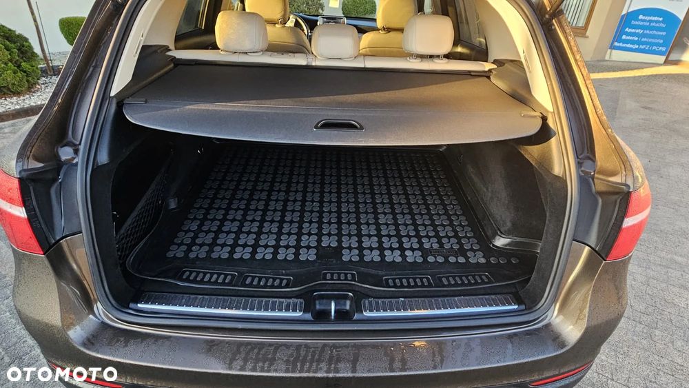 Mercedes-Benz GLC 220 d 4-Matic - 9