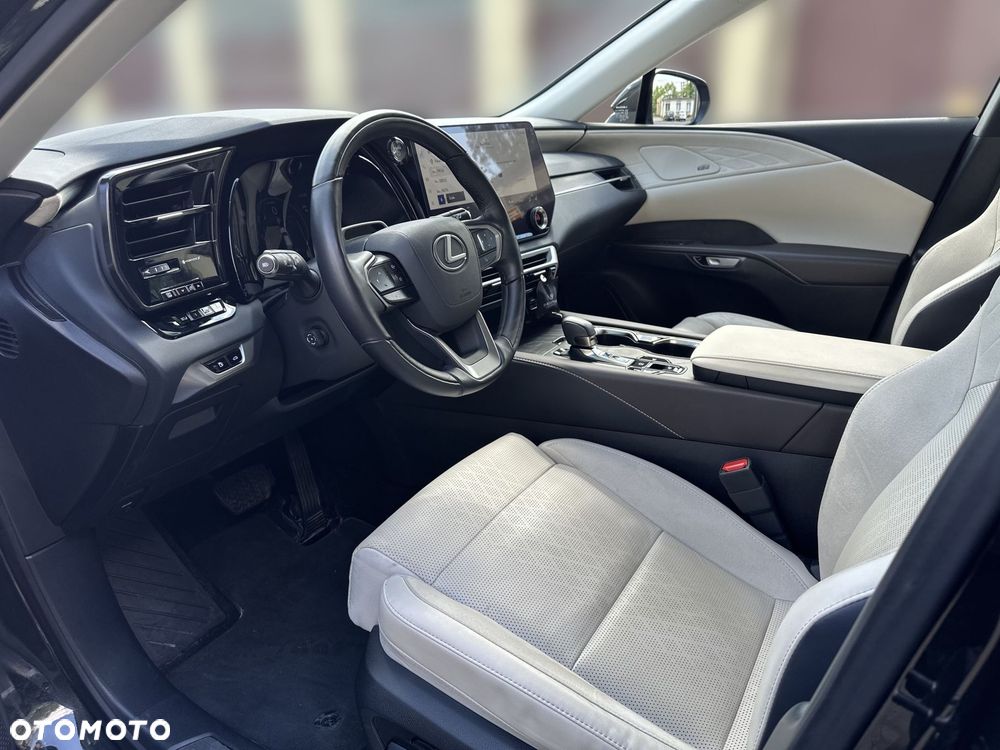 Lexus RX - 14