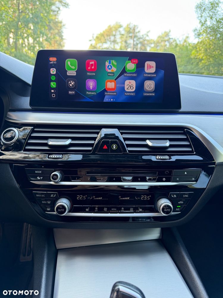 BMW Seria 5 530e iPerformance M Sport sport - 21