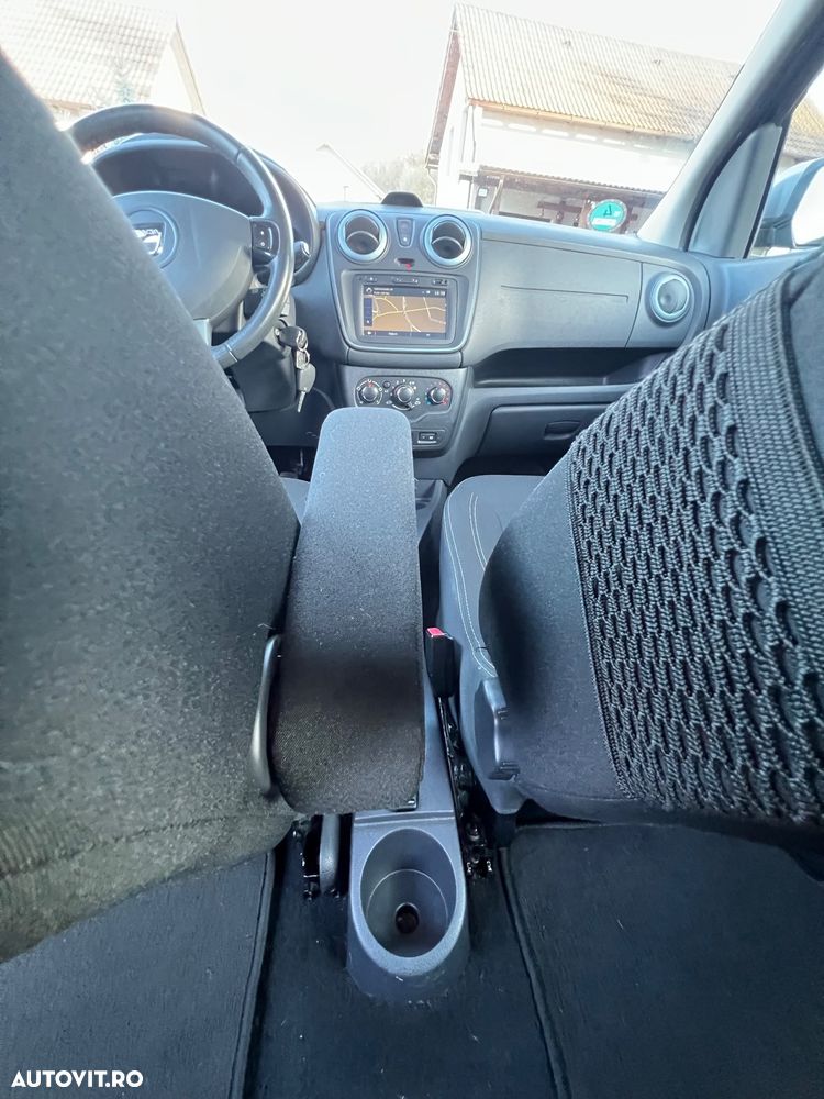 Dacia Lodgy 1.2 TCe 115 CP Stepway - 30