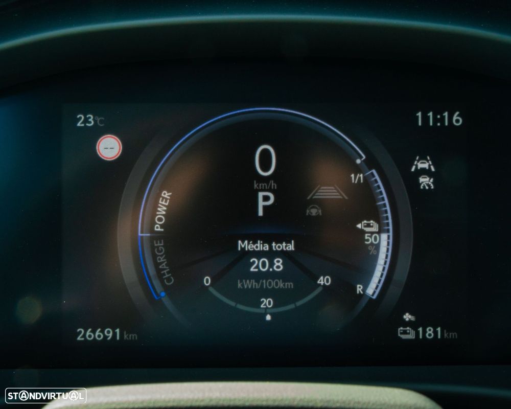 Lexus RZ 450e Premium Monotone c/ mala elétrica - 26