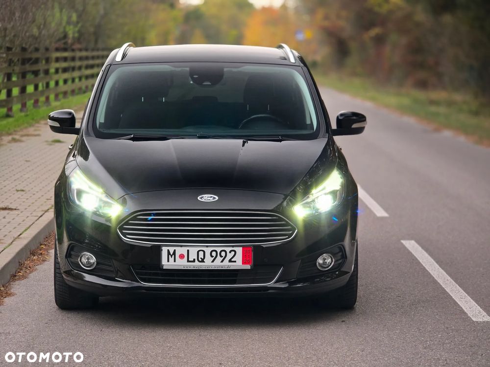 Ford S-Max 2.0 EcoBlue Allrad TITANIUM - 12