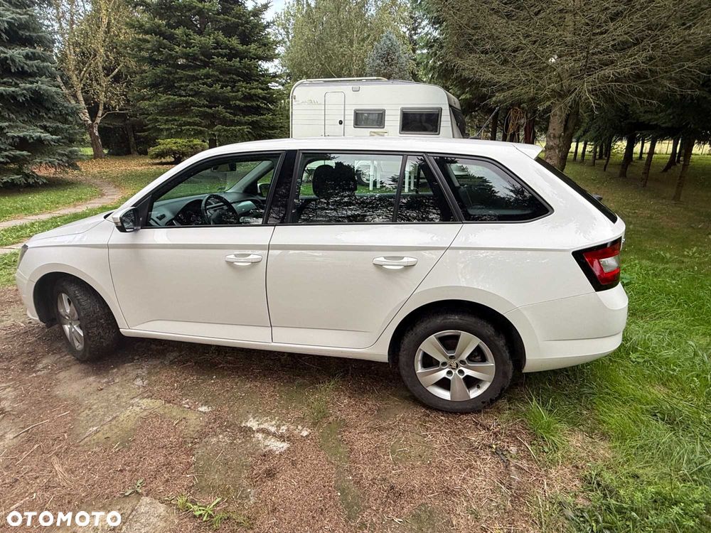 Skoda Fabia - 4