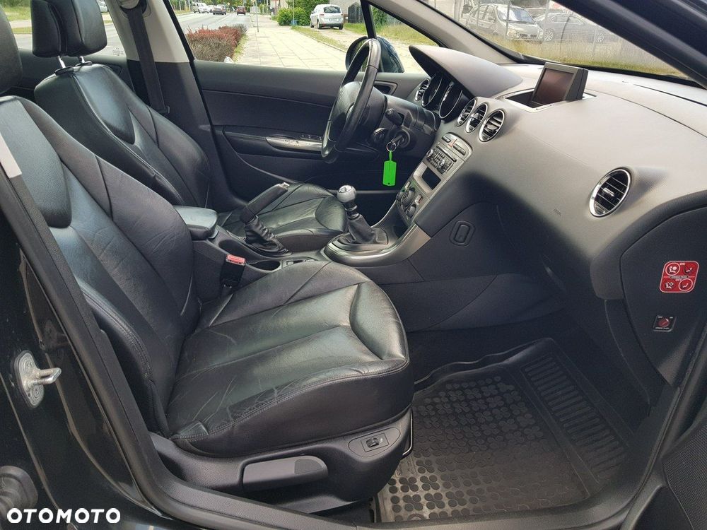 Peugeot 308 1.6 HDi Premium - 18