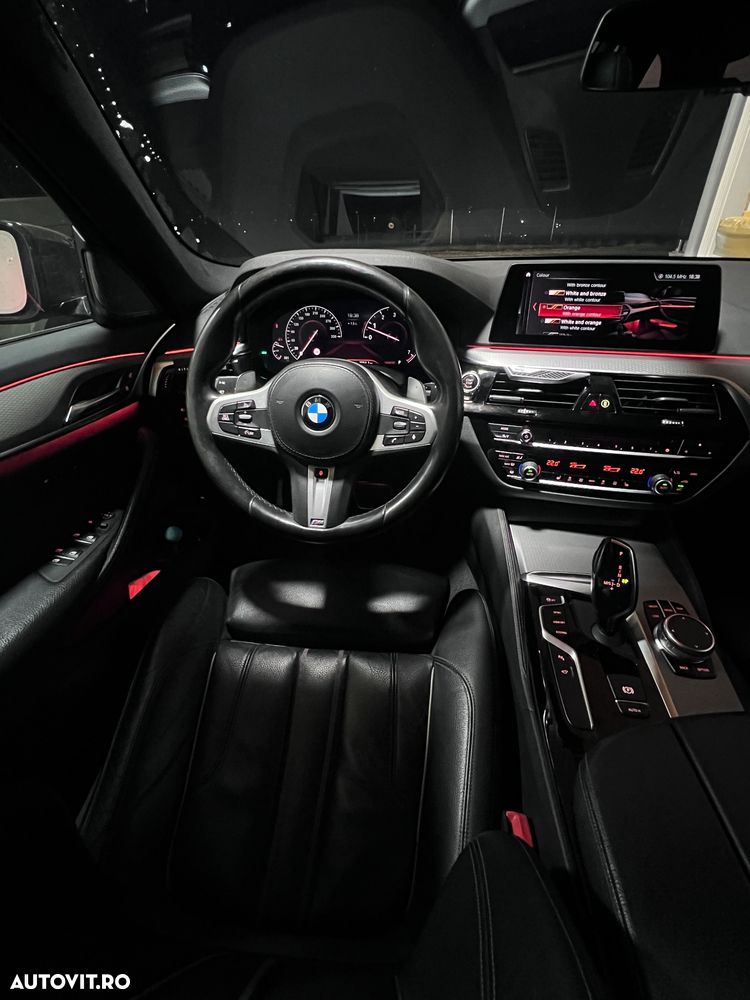 BMW Seria 5 540i xDrive Aut. Sport Line - 14