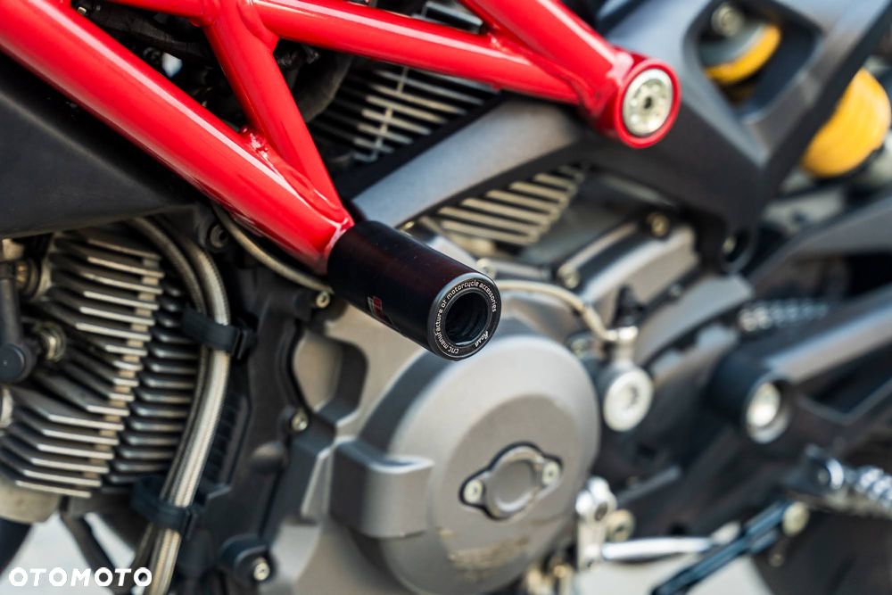 Ducati Monster - 21
