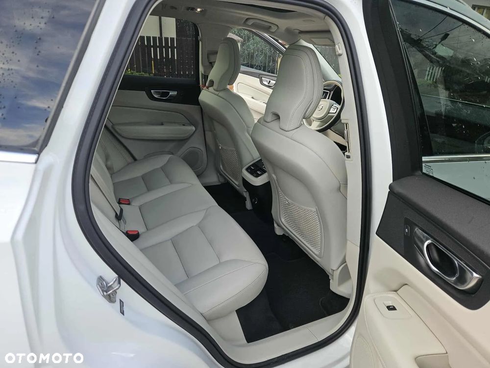 Volvo XC 60 T5 AWD Inscription - 14
