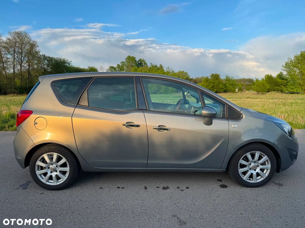 Opel Meriva 1.7 CDTI Cosmo - 8