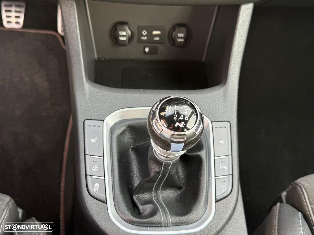 Hyundai i30 N - 16