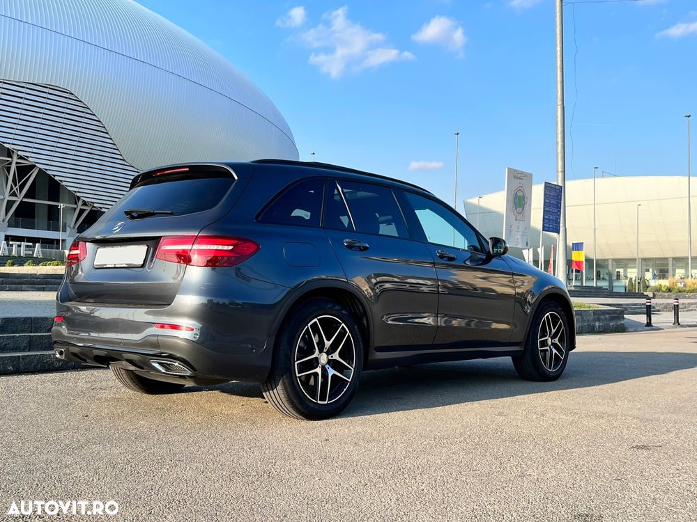 Mercedes-Benz GLC - 4