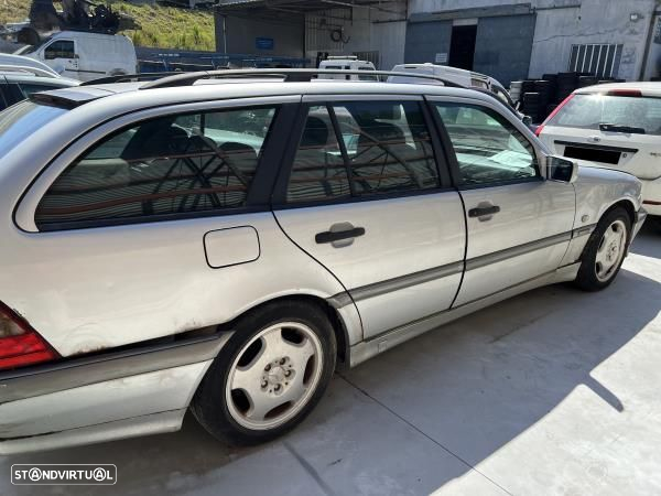 Para Peças Mercedes-Benz C-Class Station (W202) - 2