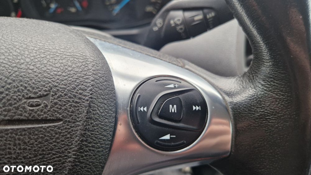 Ford TRANSIT CUSTOM - 12