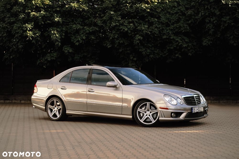 Mercedes-Benz Klasa E 63 AMG - 2