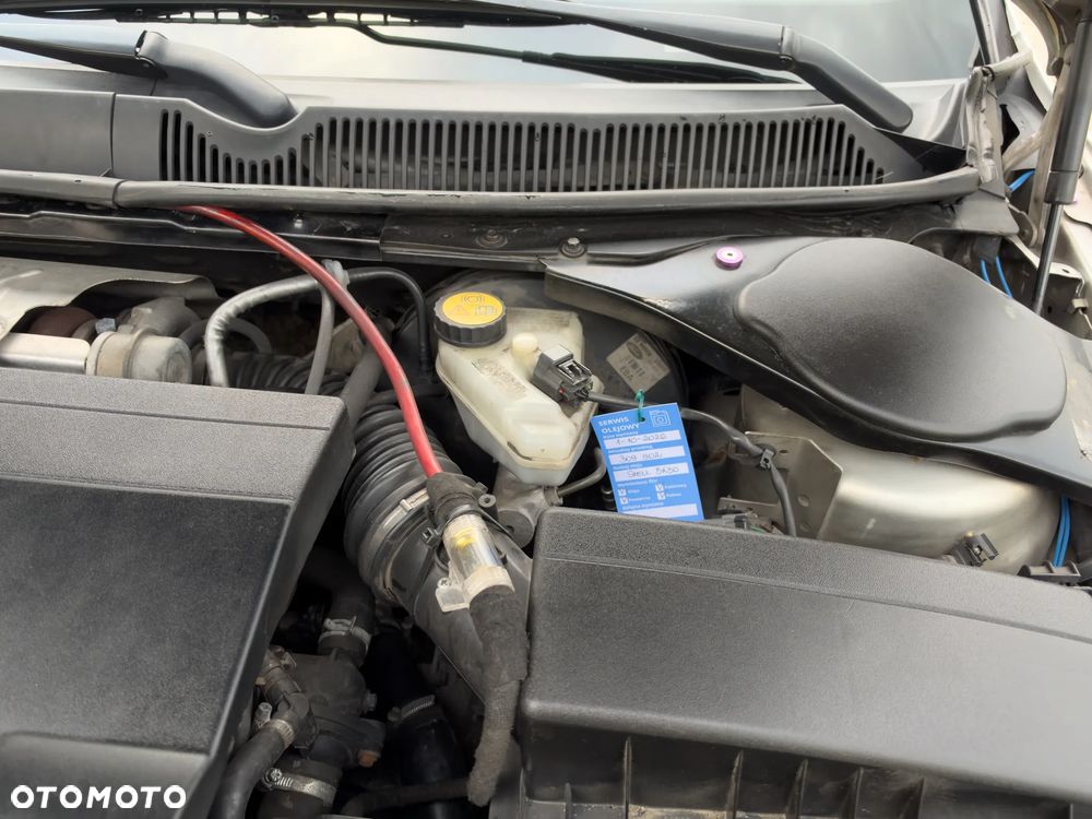Ford Mondeo 2.0 TDDi Ghia - 15