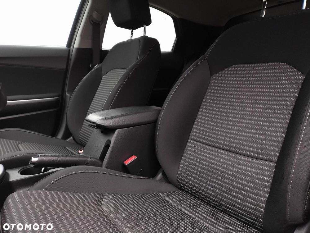 Kia XCeed 1.5 T-GDI M - 24