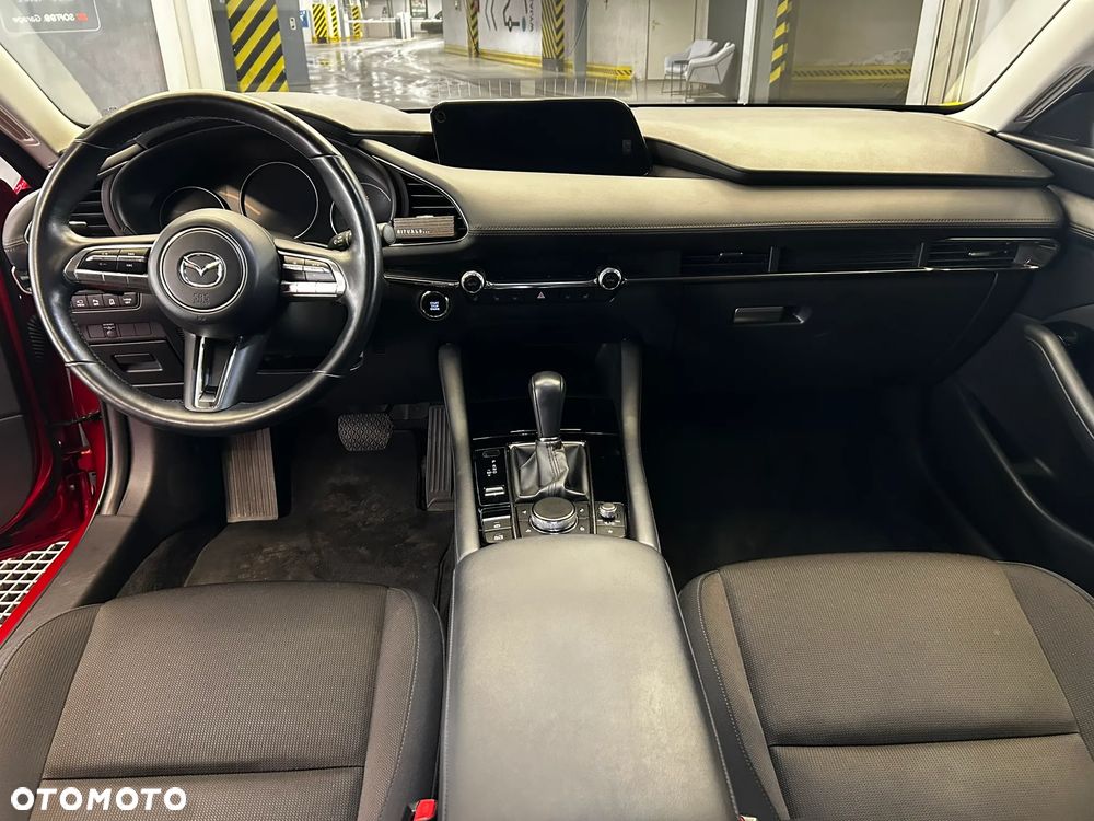 Mazda 3 2.0 mHEV Hikari - 11