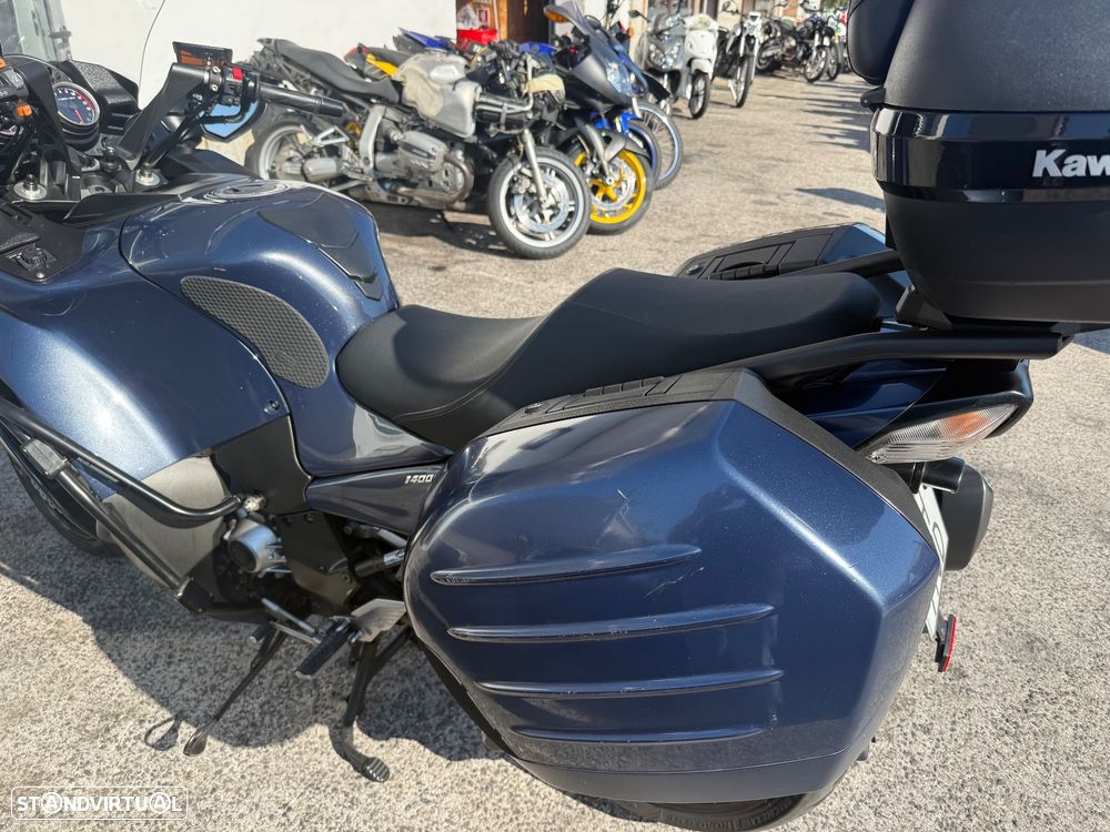 Kawasaki GTR 1400 abs - 4