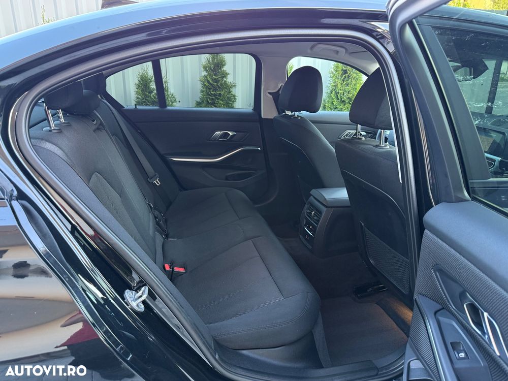 BMW Seria 3 330e xDrive Aut. Advantage - 4