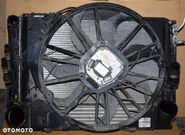 Chłodnica wody BMW E90 E91 E92 E93 2.5-3l.d