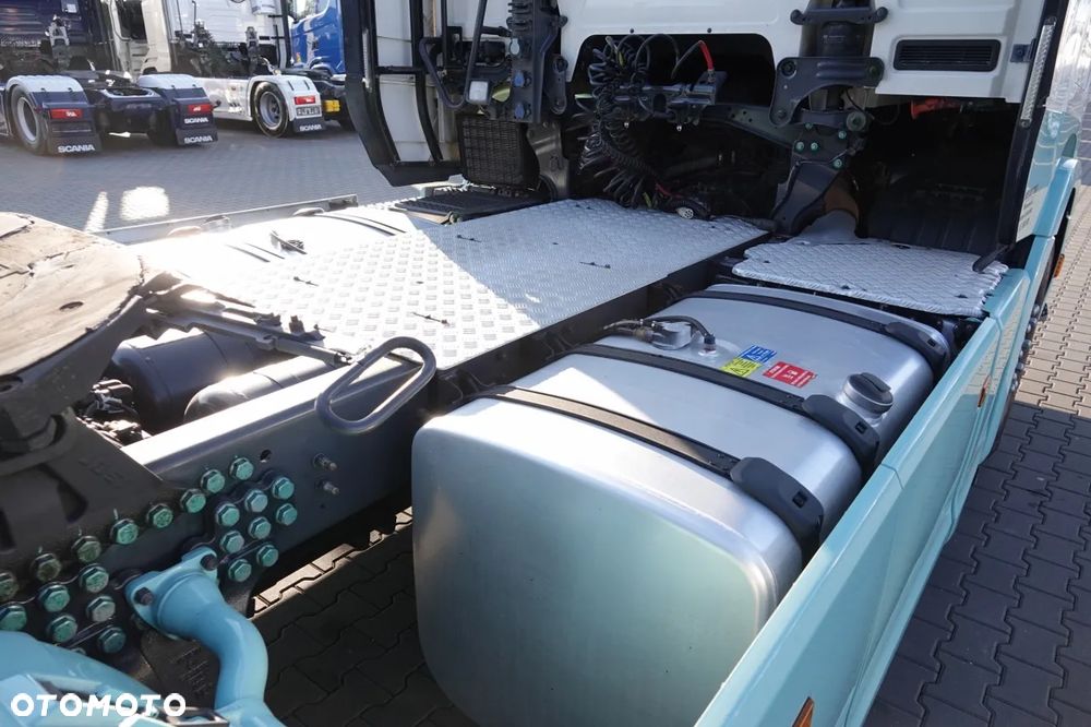 Scania R 450 / RETARDER / KLIMA POSTOJOWA / CAŁA NA PODUSZKACH / ALUSY / OPONY 100 % / SPROWADZONA / PO KONTRAKCIE SERWISOWYM - 16