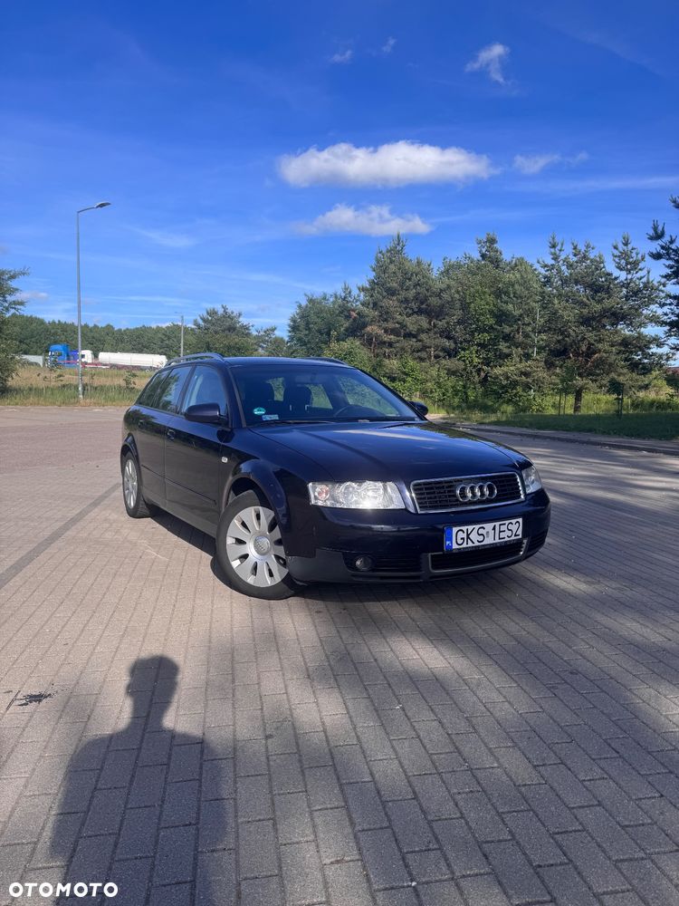 Audi A4 Avant - 1