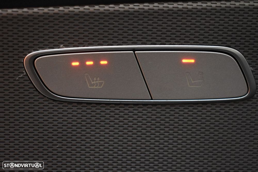 Mercedes-Benz E 220 d Avantgarde - 43