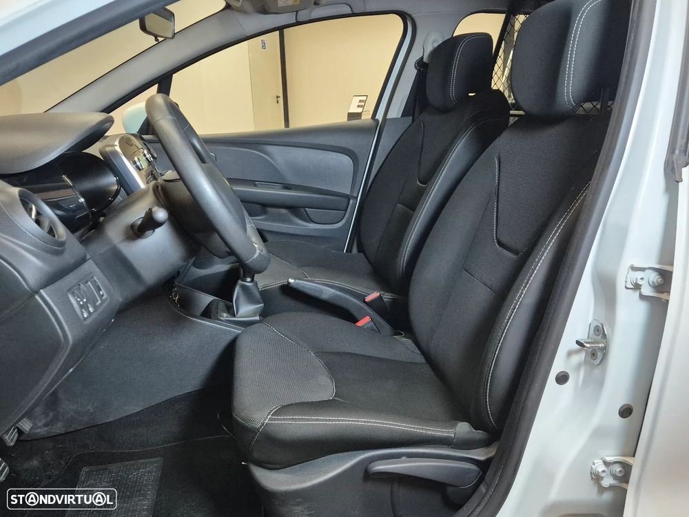 Renault Clio 1.5 dCi Van - 18
