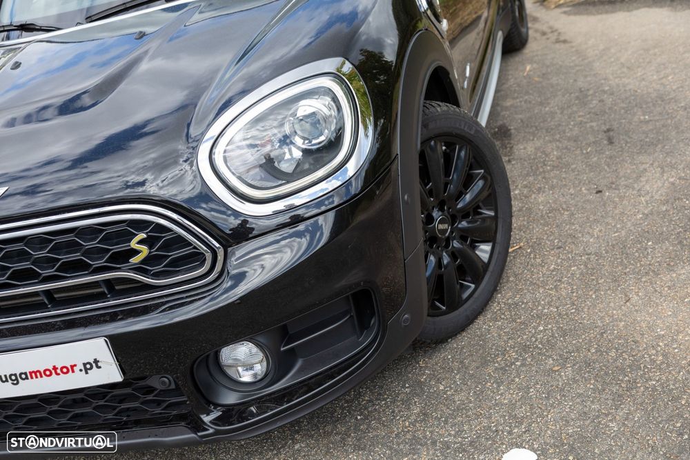 MINI Countryman Cooper SE ALL4 Auto - 33