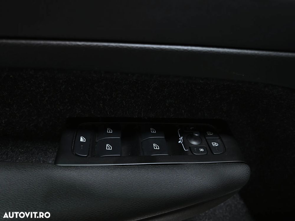 Volvo XC 40 T2 AT8 Momentum - 27