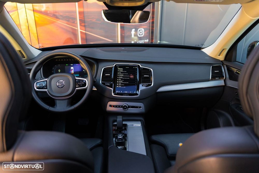 Volvo XC 90 T8 AWD Recharge Plus Dark - 19