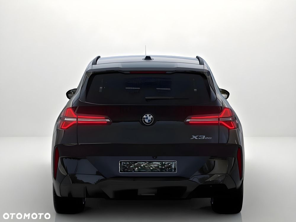 BMW X3 xDrive20 mHEV - 3