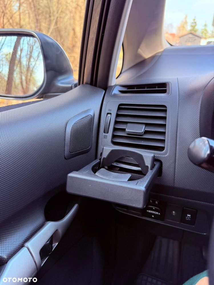 Toyota Auris 1.6 VVT-i Prestige Start - 30